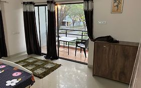 Samruddhi S1 Homestay Garden Villa Or S3